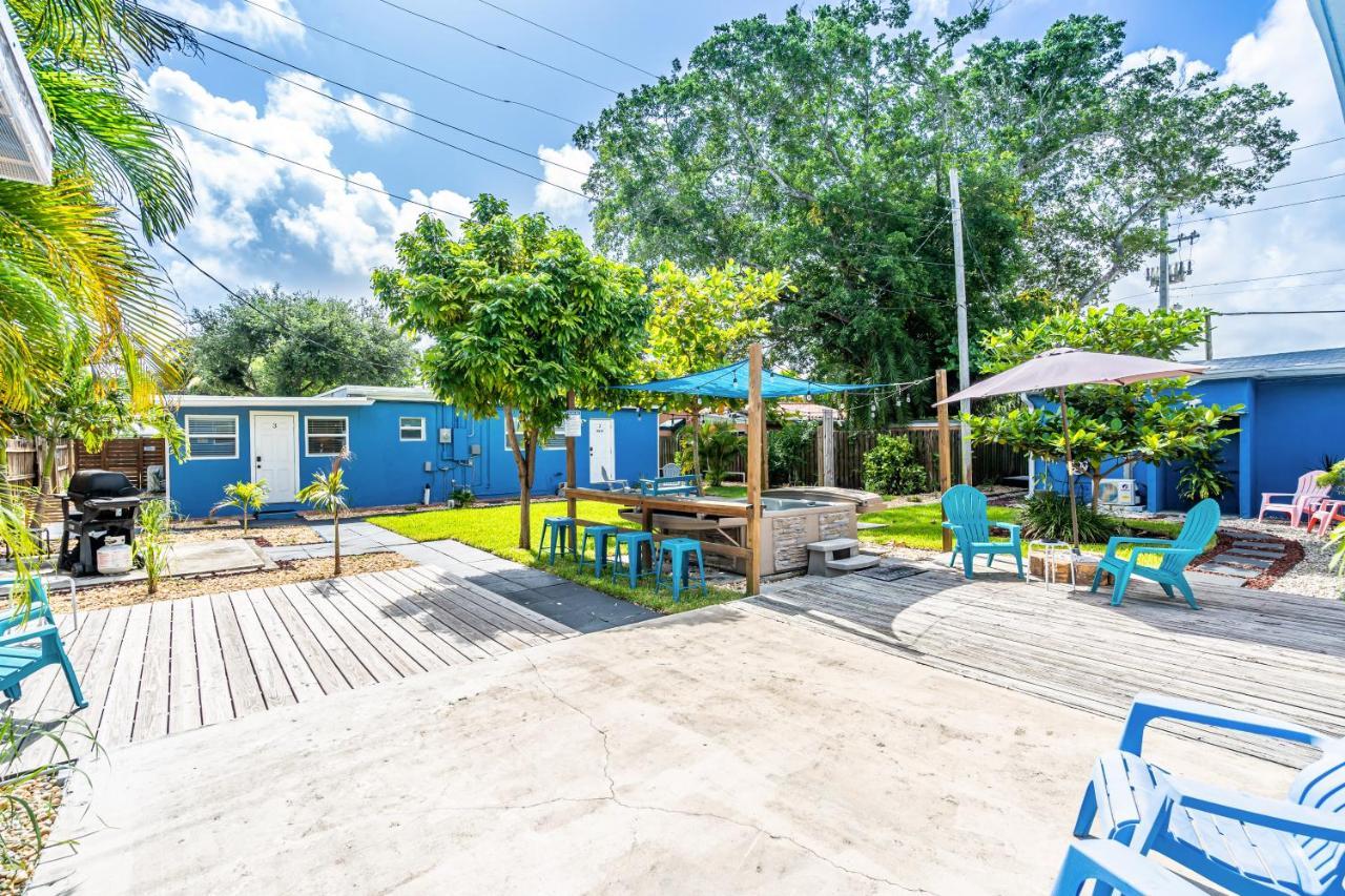 The Blue House Fort Lauderdale Airport/Cruise Exterior photo