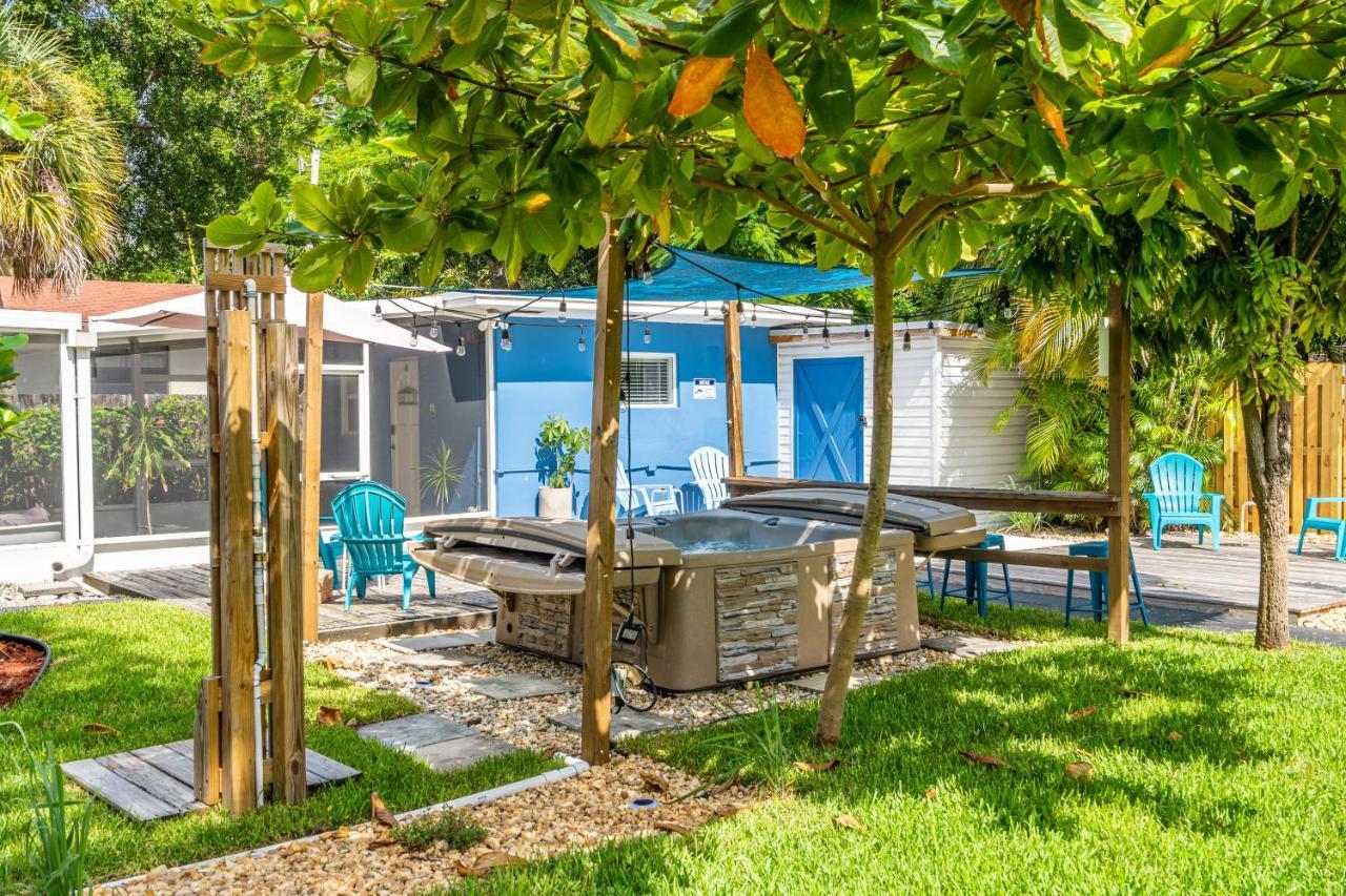 The Blue House Fort Lauderdale Airport/Cruise Exterior photo